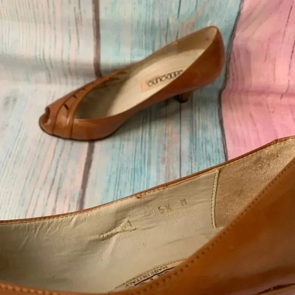Bandolino vintage open toe pumps with small heel - Picture 7 of 12
